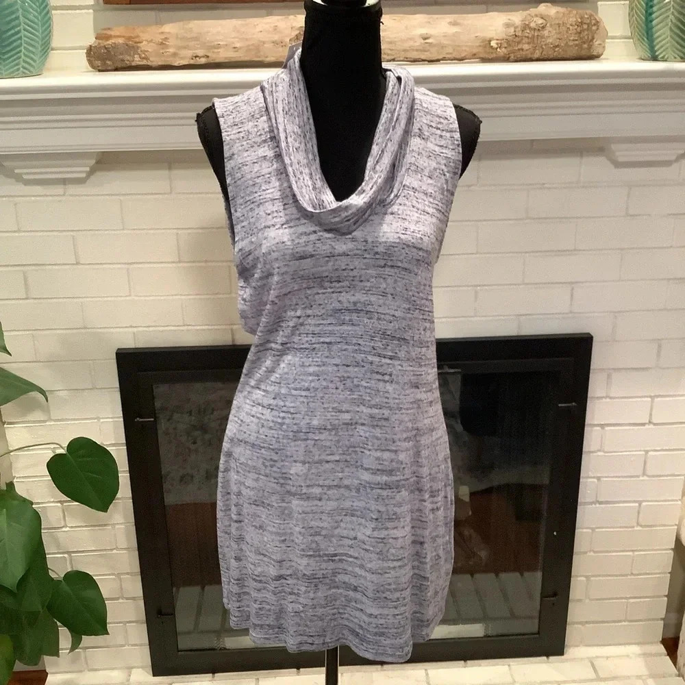 #333 NWT White House Black Market Blue Space Dye Tunic Size Large